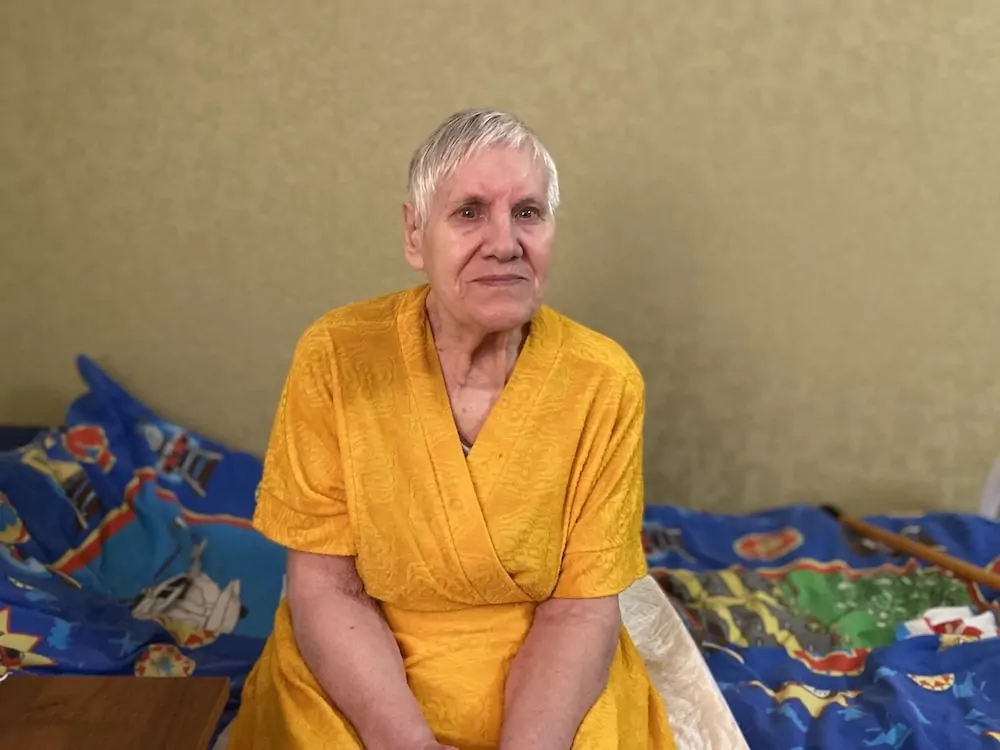 пожилые людьми уход